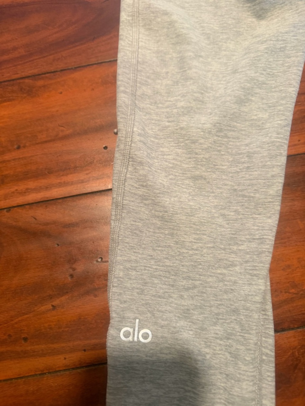 ALO Yoga Light Gray Seamless High-Rise Leggings - Picture 8 of 10